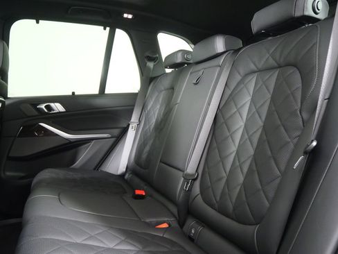 New 2026 BMW X5 xDrive40i w/ M Sport Package image 30