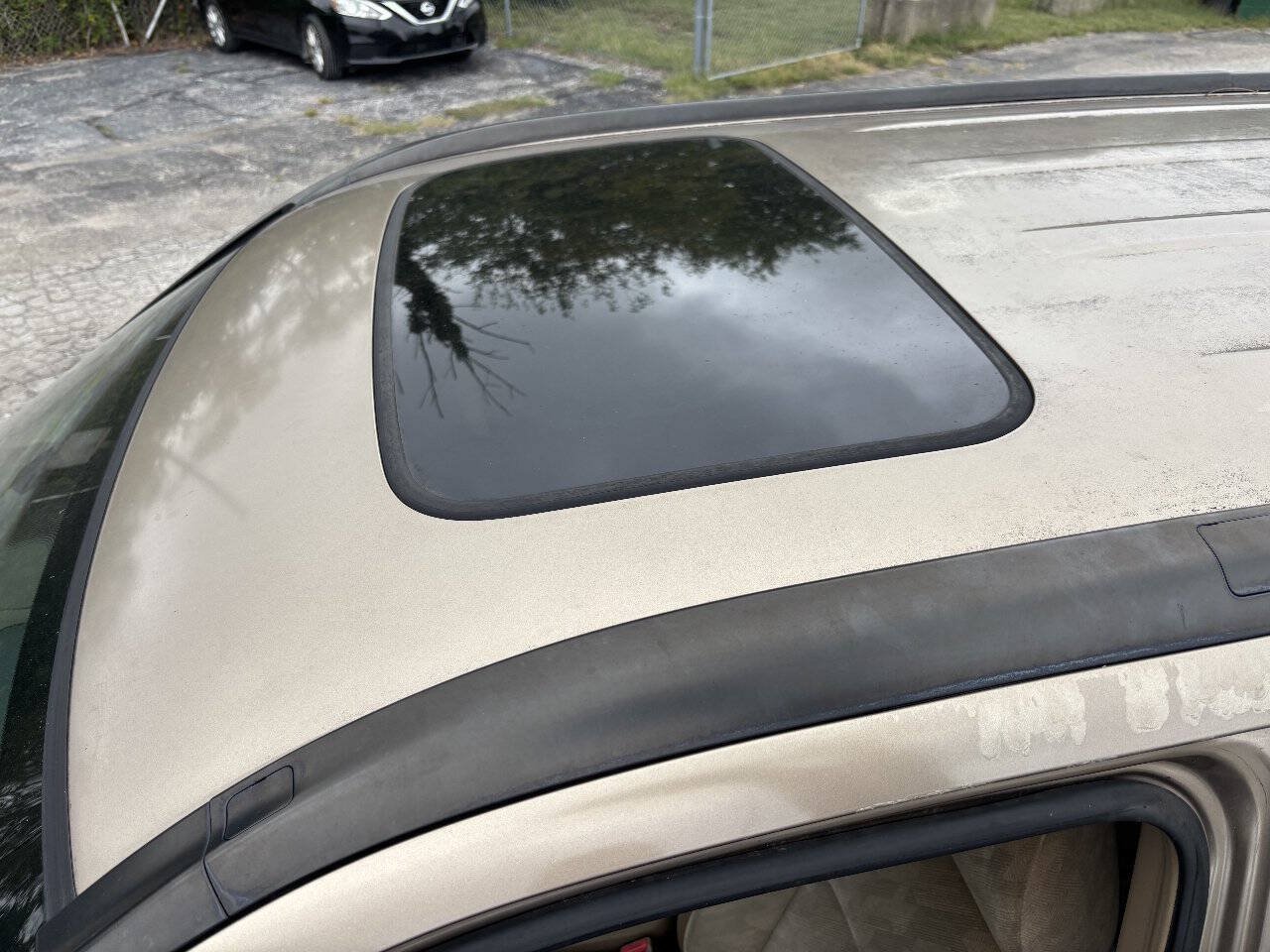 Used 2003 Honda CR-V EX image 20