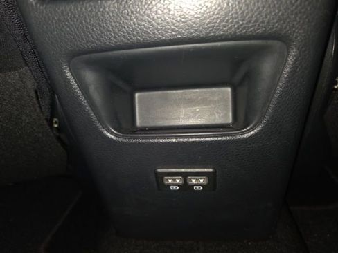 Used 2017 Nissan Sentra S image 15