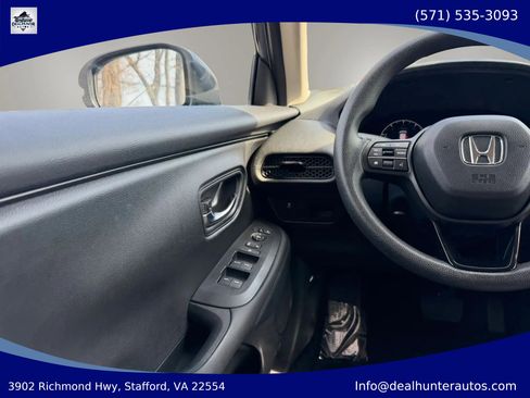 Used 2023 Honda HR-V LX image 30