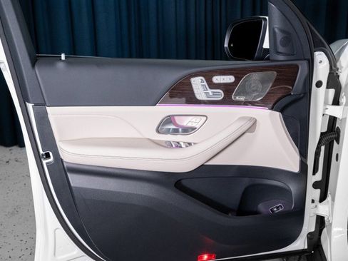 New 2026 Mercedes-Benz GLE 450 4MATIC image 13