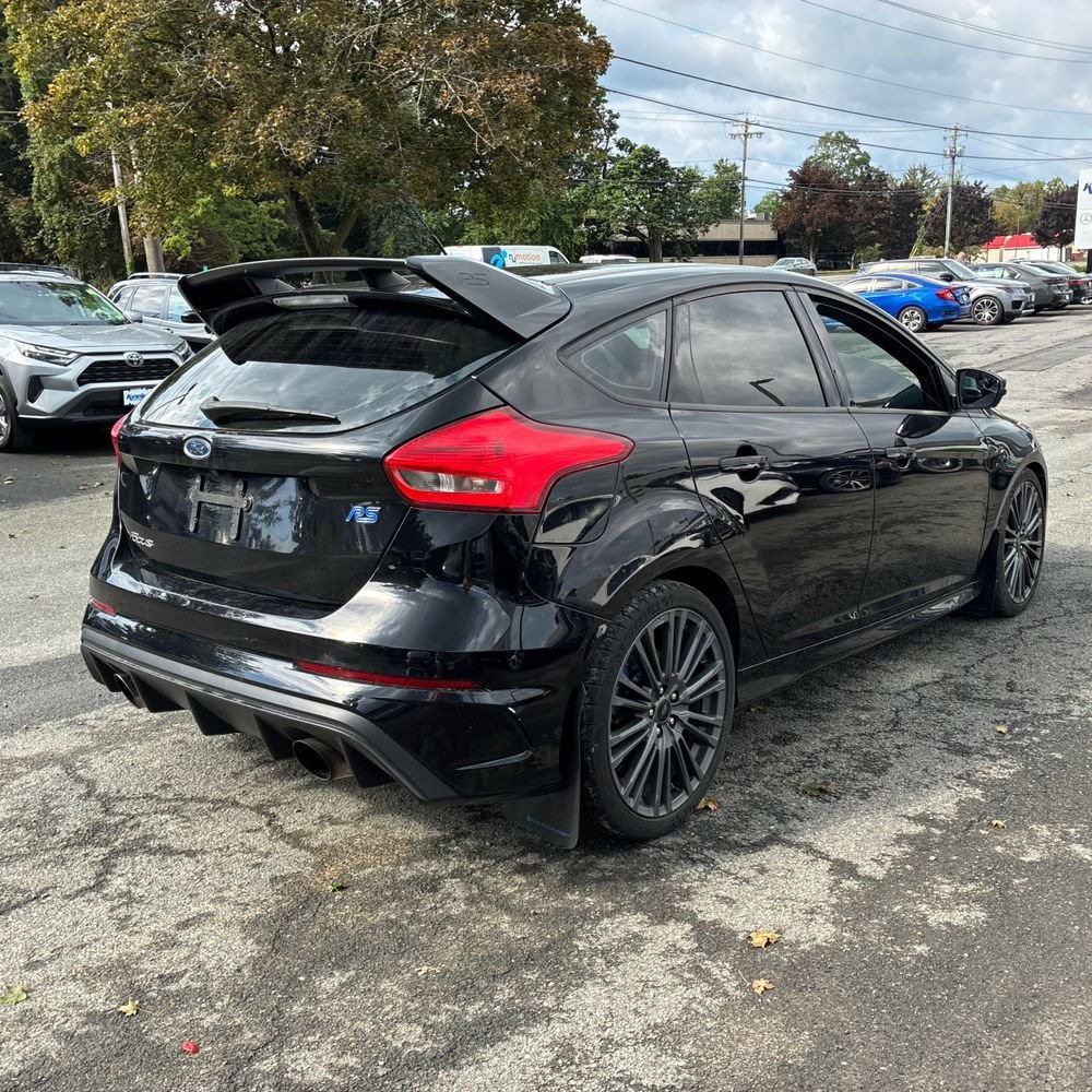 Used 2016 Ford Focus RS AWD/4WD image 3