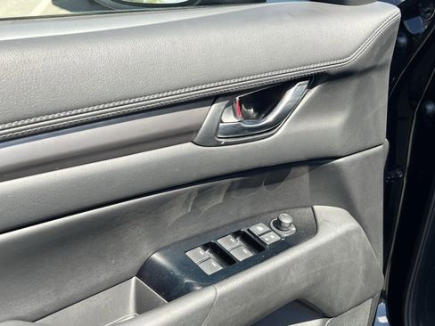 Used 2018 MAZDA CX-5 Touring image 15