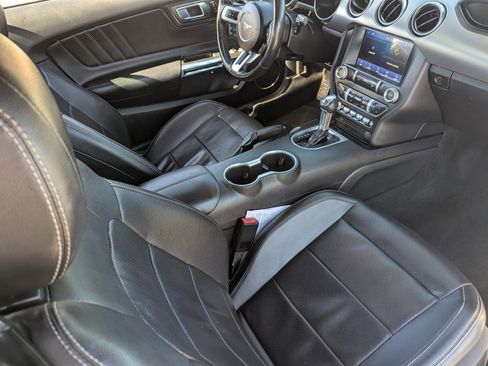 Used 2021 Ford Mustang Premium image 12