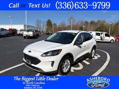 Used 2022 Ford Escape SE