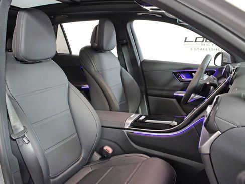 Certified 2025 Mercedes-Benz GLC 300 4MATIC image 16