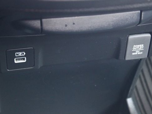 Used 2023 Honda Odyssey Sport image 46