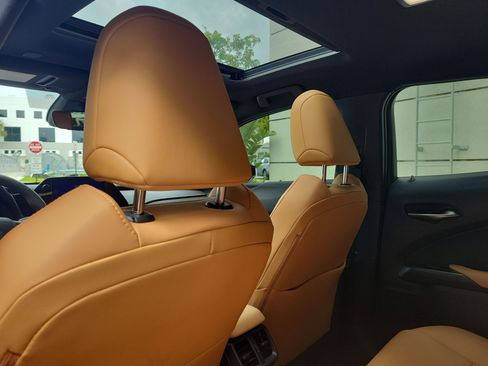 Used 2025 Lexus UX 300h FWD w/ Accessory Package (Z2) image 14