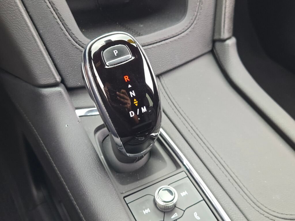 Used 2023 Cadillac XT5 Luxury w/ LPO, Floor Liner Package AWD/4WD image 32