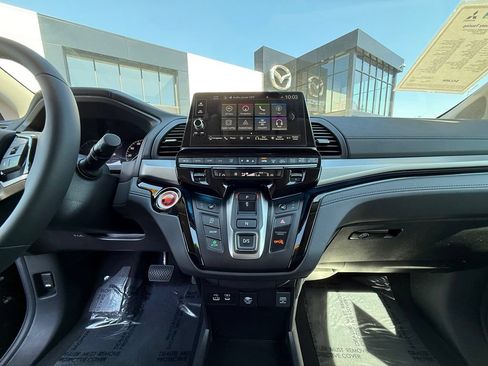 Used 2025 Honda Odyssey Touring image 28