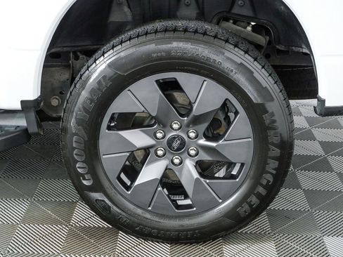 Used 2024 Ford F150 Lightning Flash AWD/4WD image 36