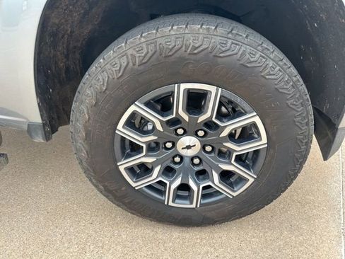 Certified 2025 Chevrolet Colorado Z71 w/ Technology Package image 9