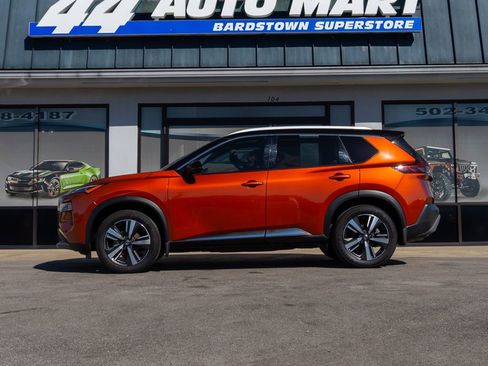 Used 2021 Nissan Rogue SL image 9