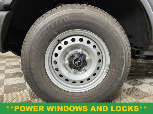 New 2025 Ford Bronco 4-Door image 12