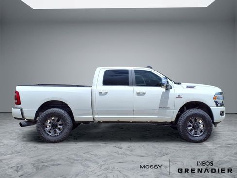 Used 2023 RAM 2500 Laramie AWD/4WD image 8