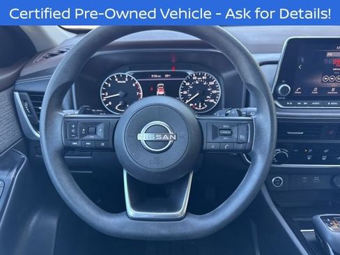 Used 2023 Nissan Rogue S AWD/4WD image 12