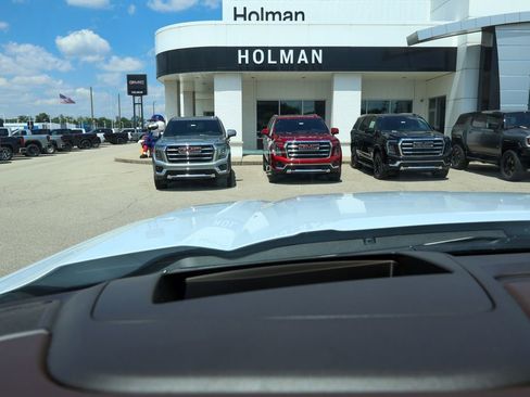 New 2026 GMC Sierra 1500 Denali AWD/4WD image 21