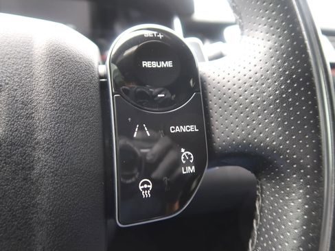 Used 2022 Land Rover Range Rover Sport HSE Dynamic image 45