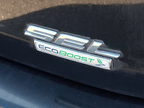 Used 2016 Ford Edge SEL w/ Equipment Group 201A FWD image 30