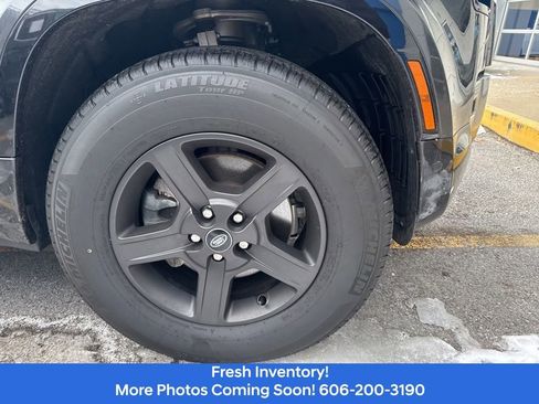 Used 2022 Land Rover Defender 90 S image 4