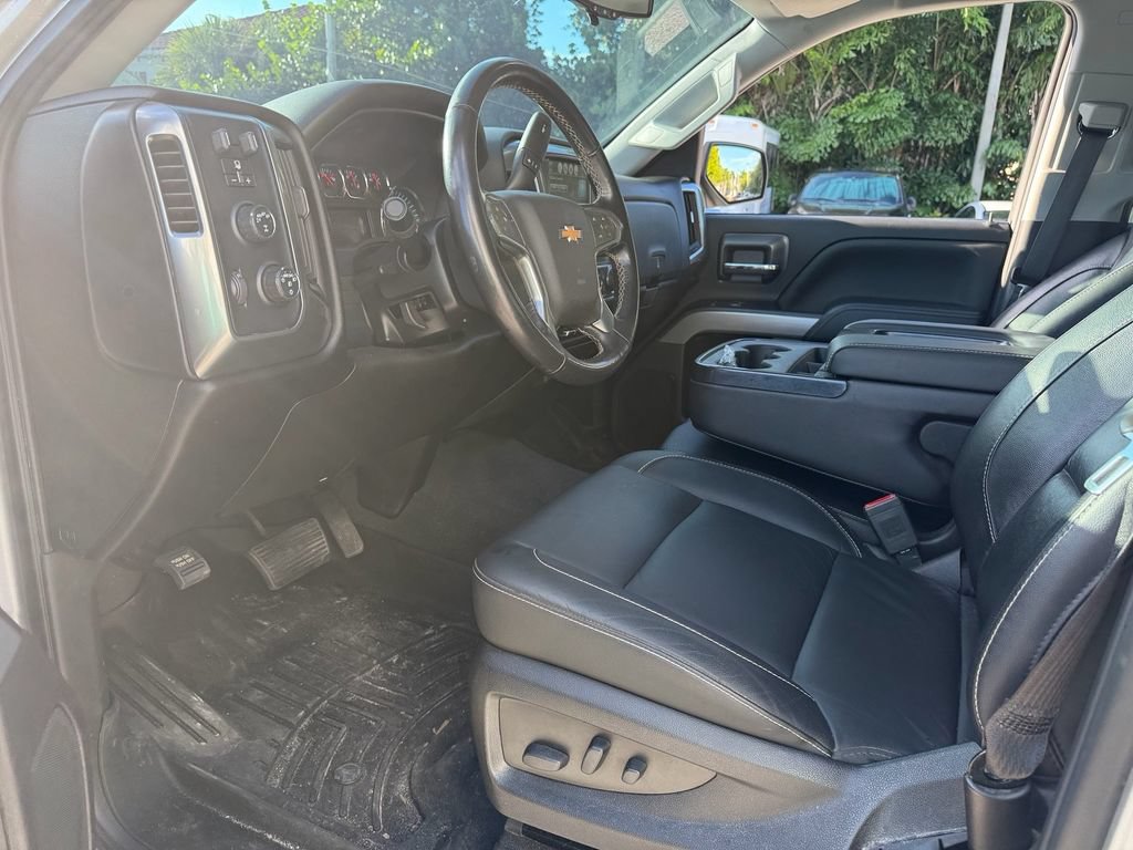 Used 2018 Chevrolet Silverado 1500 LT w/ All Star Edition AWD/4WD image 10