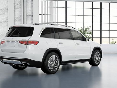 New 2026 Mercedes-Benz GLS 450 4MATIC image 16