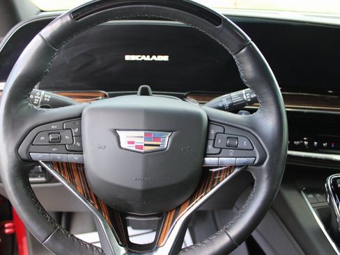 Used 2023 Cadillac Escalade Premium Luxury w/ Performance Package image 13