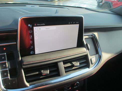 Used 2024 Chevrolet Suburban RST w/ Sport Performance Package image 30