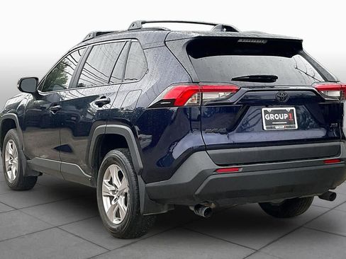 Used 2025 Toyota RAV4 XLE FWD image 12