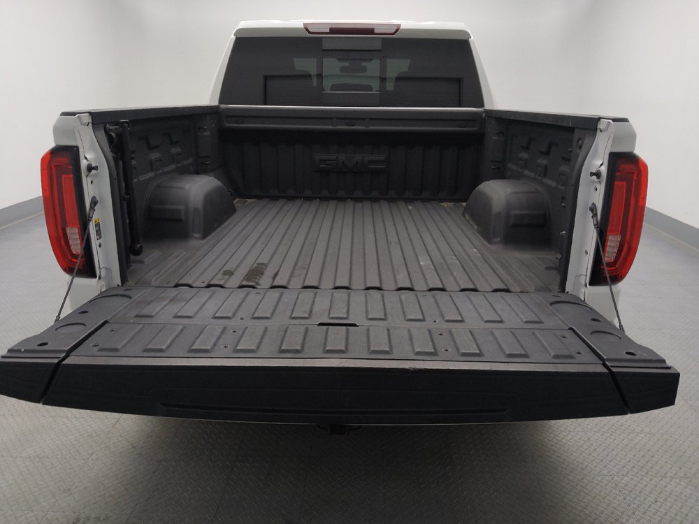 Used 2019 GMC Sierra 1500 SLT w/ SLT Premium Plus Package AWD/4WD image 29