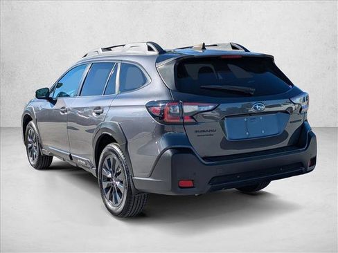 Used 2023 Subaru Outback Onyx Edition image 8