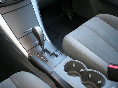 Used 2009 Hyundai Sonata GLS FWD image 18