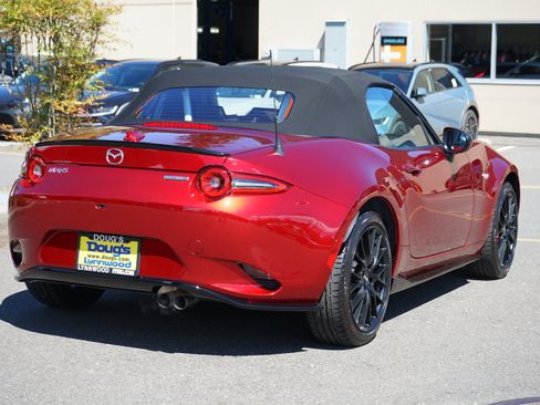 New 2026 MAZDA MX-5 Miata Club w/ Brembo/BBS Recaro Package RWD image 4