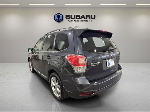 Used 2018 Subaru Forester 2.5i Touring image 3