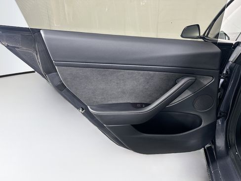 Used 2023 Tesla Model 3 Standard Range RWD image 25