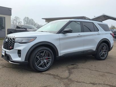 New 2026 Ford Explorer ST w/ Sun And Sound Package