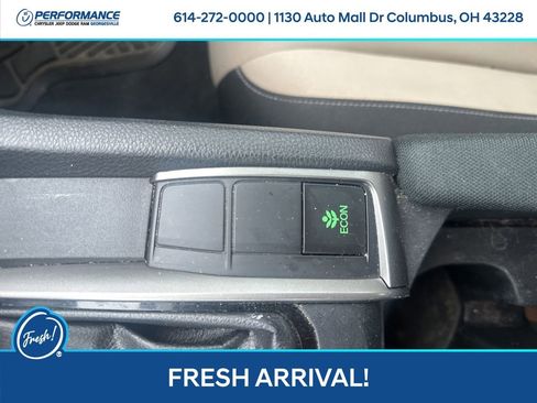 Used 2017 Honda Civic Sport image 24