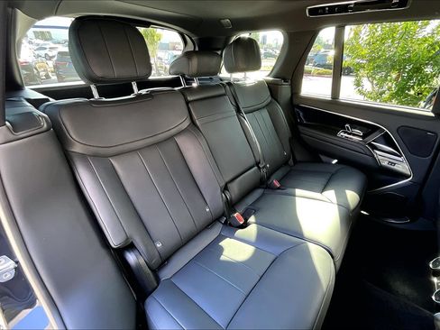 Used 2023 Land Rover Range Rover SE AWD/4WD image 26