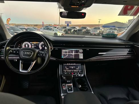 Used 2019 Audi Q8 Premium w/ Convenience Package AWD/4WD image 12