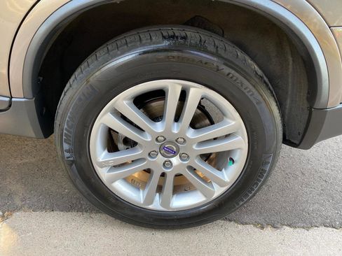 Used 2011 Volvo XC90 3.2 image 21