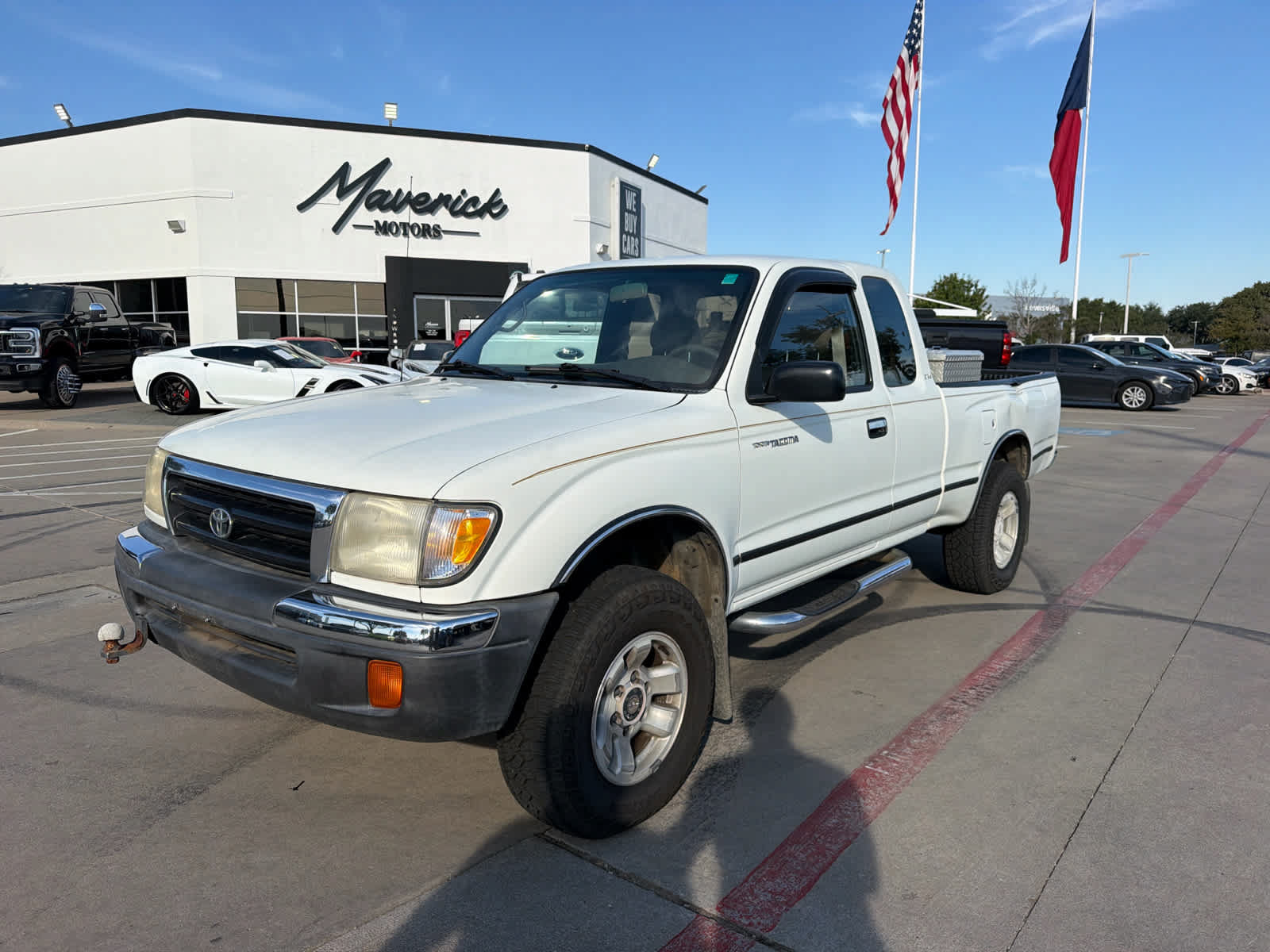 Used 1998 Toyota Tacoma 4x4 Xtracab V6 w/ SR5 Pkg image 1
