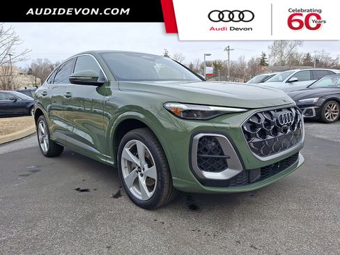 Certified 2025 Audi Q5 Premium Plus w/ Premium Plus image 1