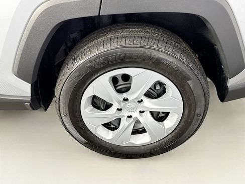 Certified 2025 Toyota RAV4 LE AWD/4WD image 21