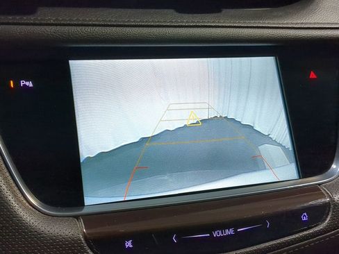 Used 2019 Cadillac XT5 Premium Luxury image 36