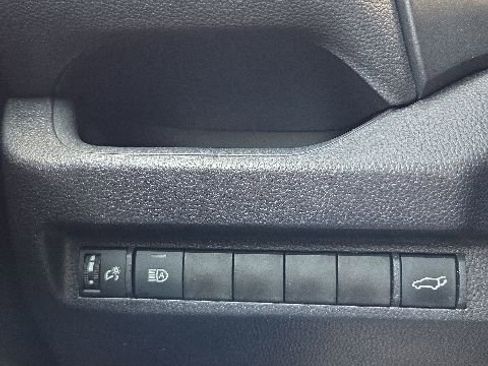 Used 2025 Toyota RAV4 XLE w/ Convenience Package AWD/4WD image 22