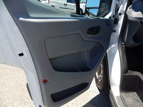 Used 2017 Ford Transit 250 148 High Roof Extended RWD image 19
