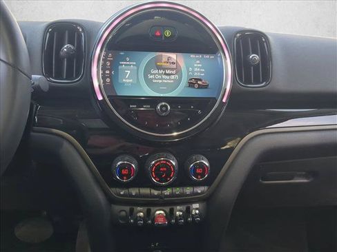 Used 2022 MINI Cooper Countryman S w/ Storage Package FWD image 14