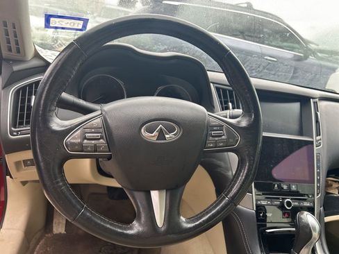 Used 2016 INFINITI Q50 3.0t Premium w/ Driver Assistance Package RWD image 11