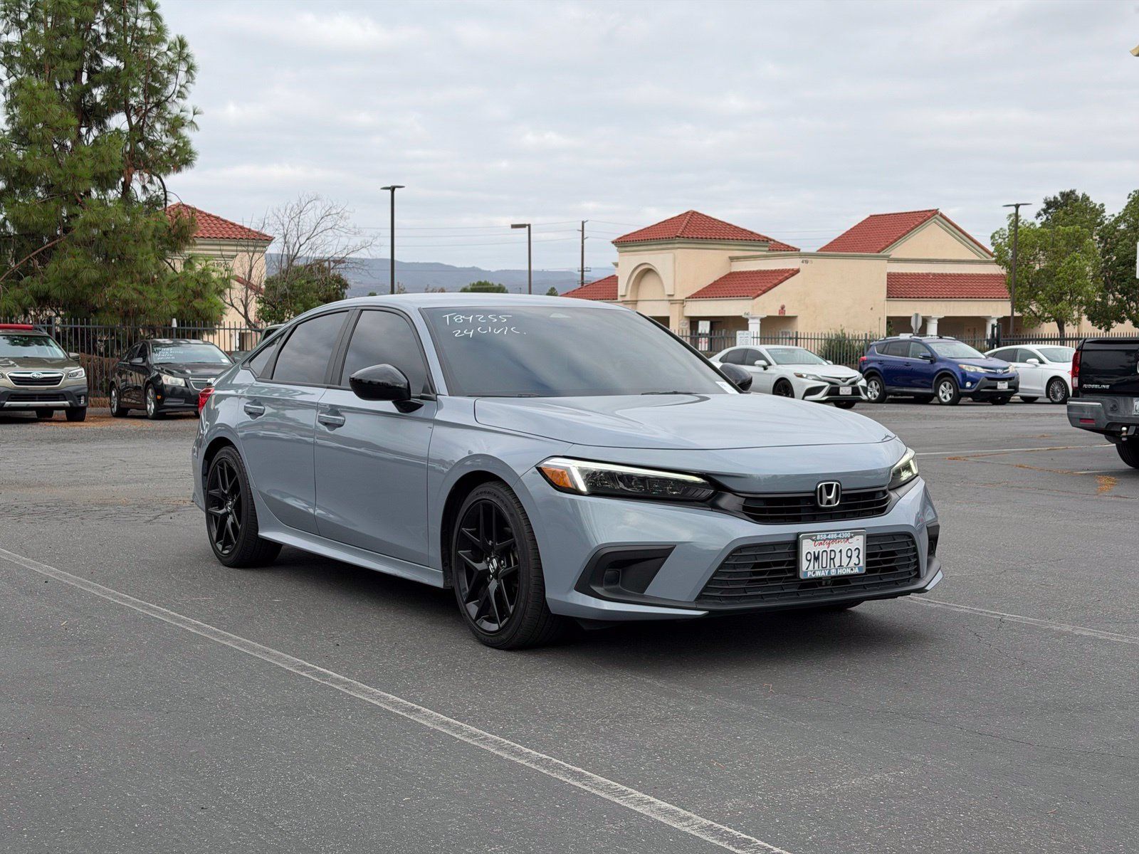 Used 2024 Honda Civic Sport image 2