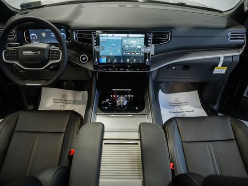 New 2026 Jeep Grand Wagoneer L 4WD image 23